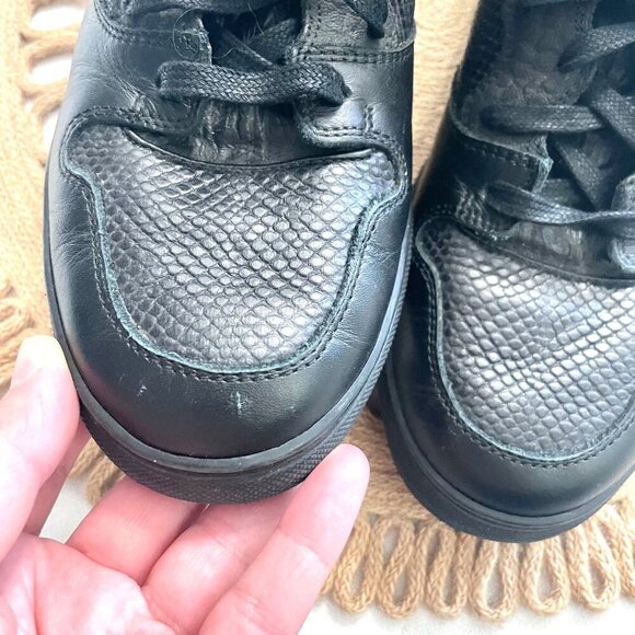 Balenciaga Black Leather Hi Top Textured Sneakers Unisex Size EU 39 - Picture 5 of 10